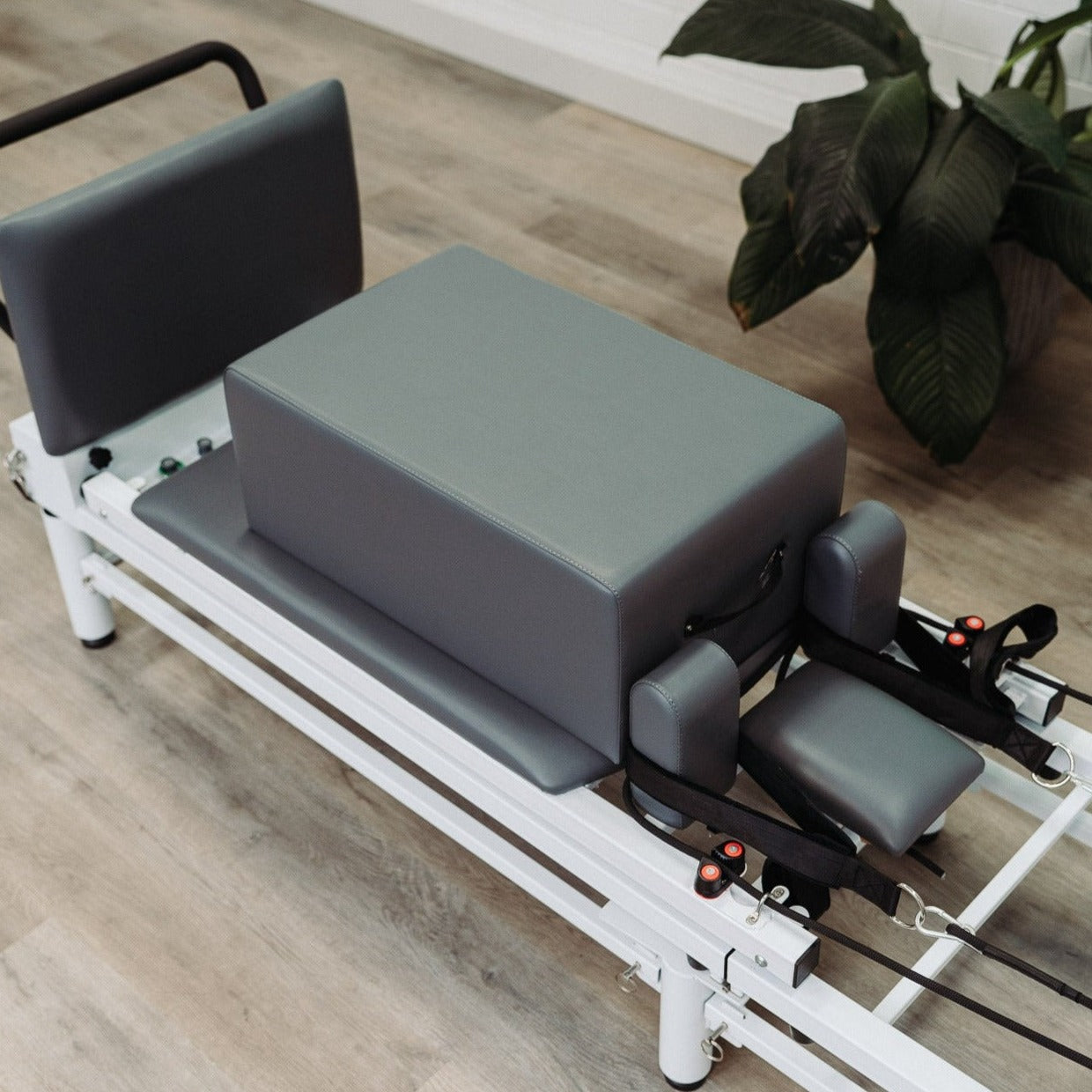 Beginner Pilates Sitting Box- Grey